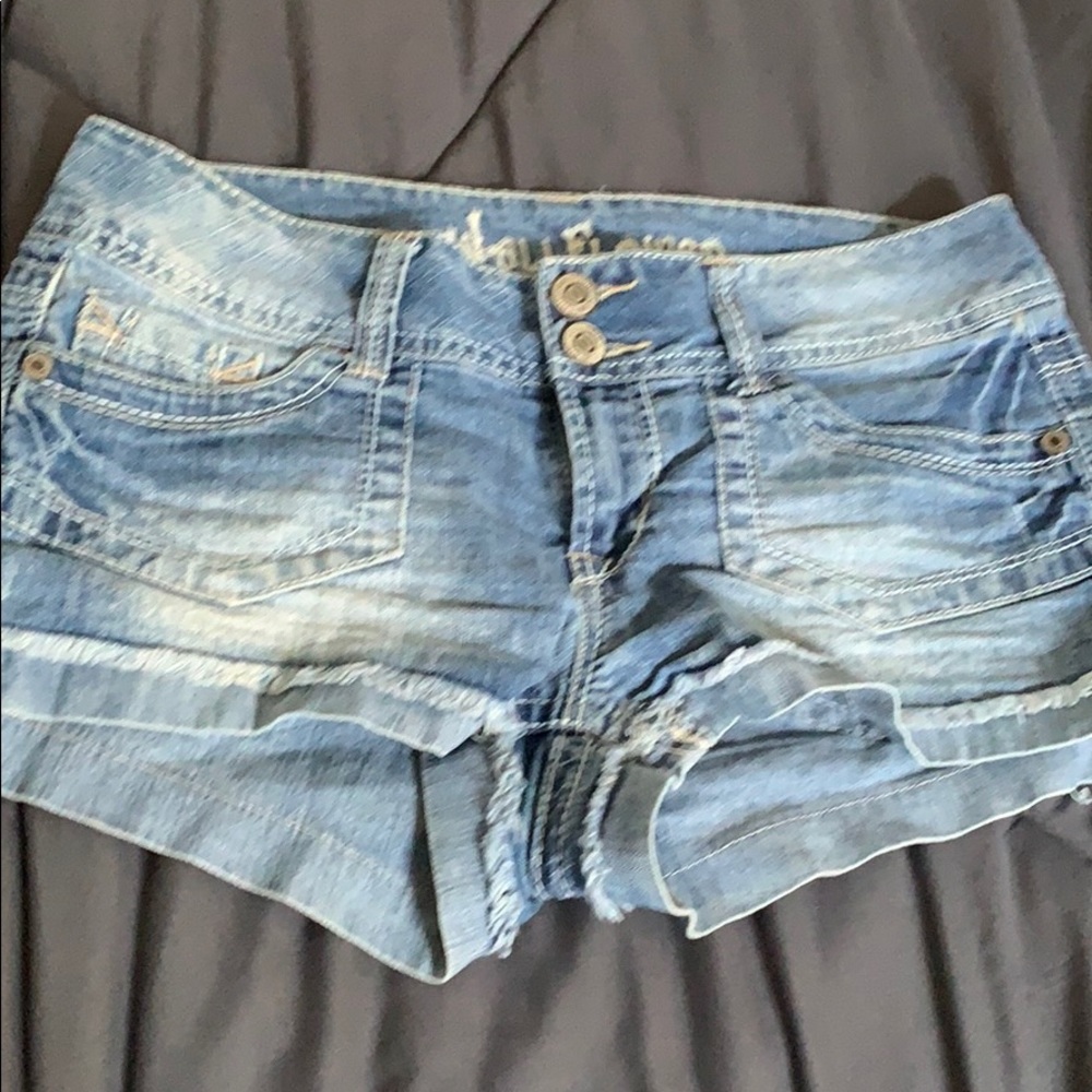 Wallflower Jean shorts